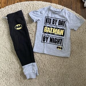 Toddler Boys Batman Tee and Sweatpants 3T